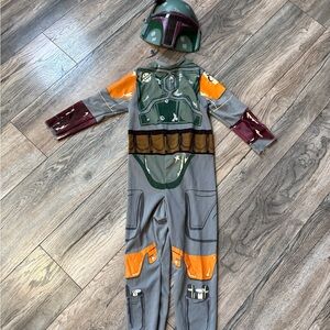 Star Wars madalorian Bounty Hunter Costume - size small or 5 years
